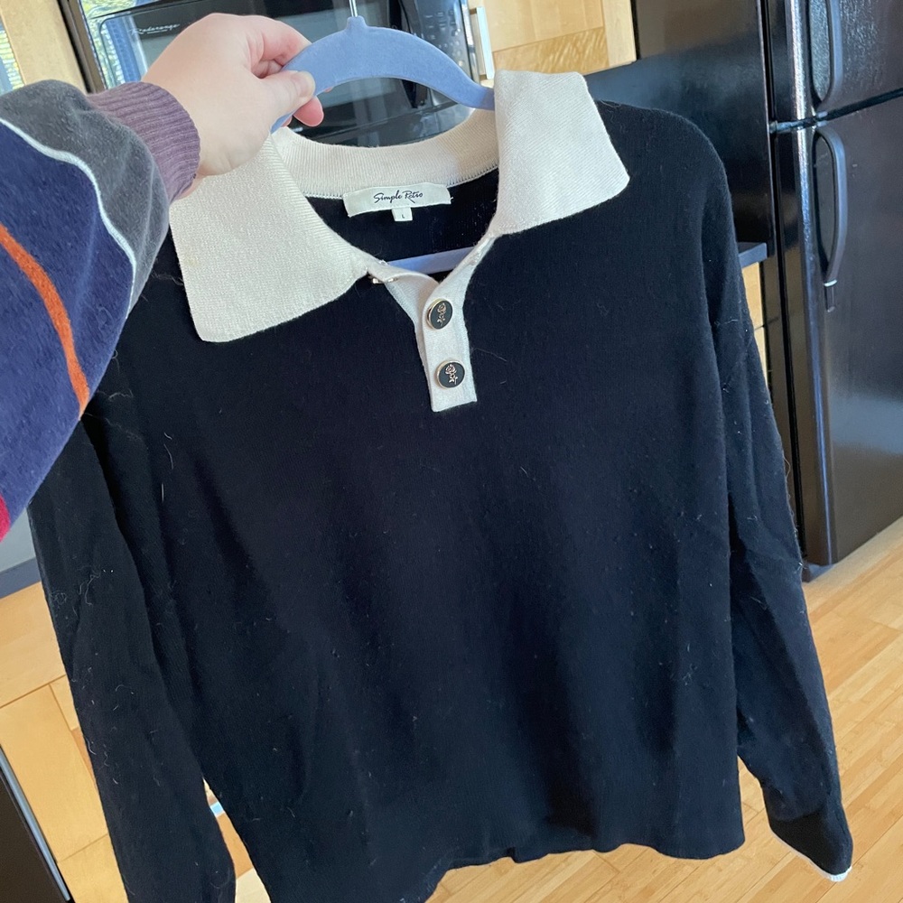 Simple Retro 100% Wool Collared Sweater - Picture 4 of 5